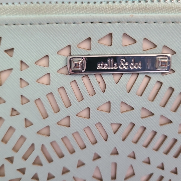 Stella & Dot Double Clutch Eyelet Cut Out Turquoise Purse Wallet - Picture 2 of 7